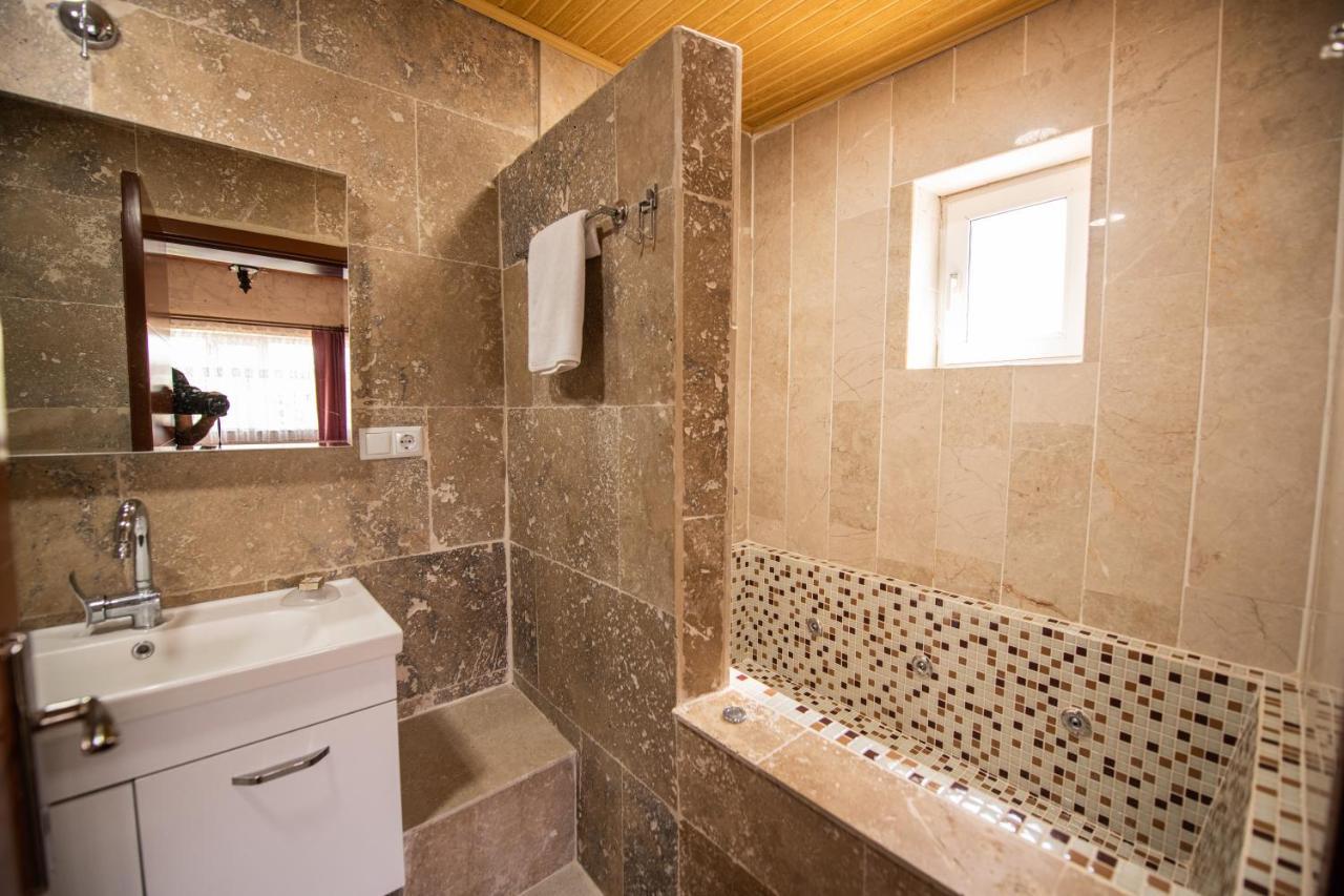 Capiedra Hotel Учисар Экстерьер фото